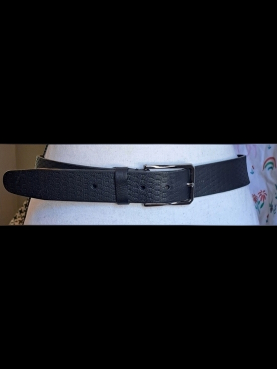 Leyva Other - EUC Leyva Snake Scale Embossed Black Smooth Spanish Leather Handmade Belt 40in
